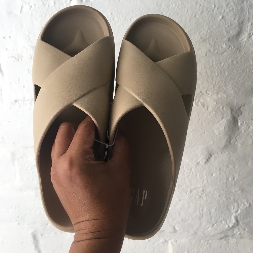 GAP Beige Crisscross Slide Sandals - Picture 2 of 12